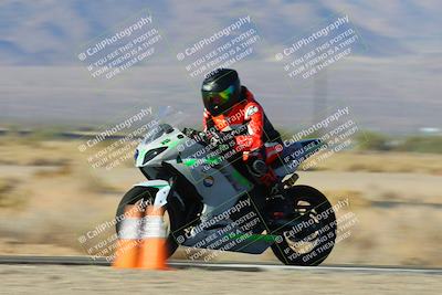 media/Dec-06-2024-CVMA Friday Practice (Fri) [[e1d1c5d4fc]]/4-Group 4 and Trackday/Session 2 (Turn 15)/